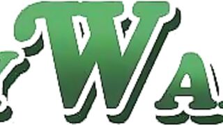 Havana Bleu seduced by stepbrother after wet pussylicking