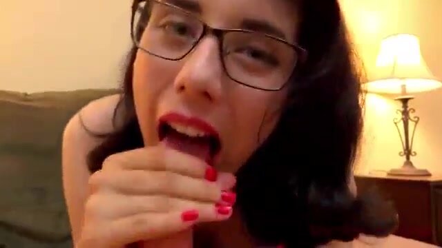 Mom and daughter have an X-rated mother-daughter affair in a