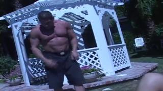 Deepthroat Gangbang Turns Richelle Ryan into a Dripping Mess on That Outdoor Hoe Down'