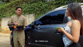 Isabella Clark Thanks Mechanic Dani With Oral😜 and Intimate Acts