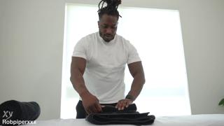 Cherry Kiss Gets Intense Anal👌 Action with a Giant Black Cock🌭